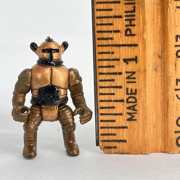 Blue Box Hidden Adventures Castle Play Set Bronze Knight Replacement - Picture 1 of 4